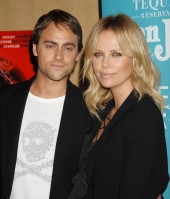 photo 18 in Stuart Townsend gallery [id502408] 2012-06-25
