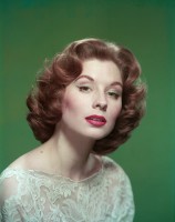 Suzy Parker photo #