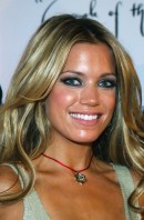 Sylvie Van Der Vaart photo #