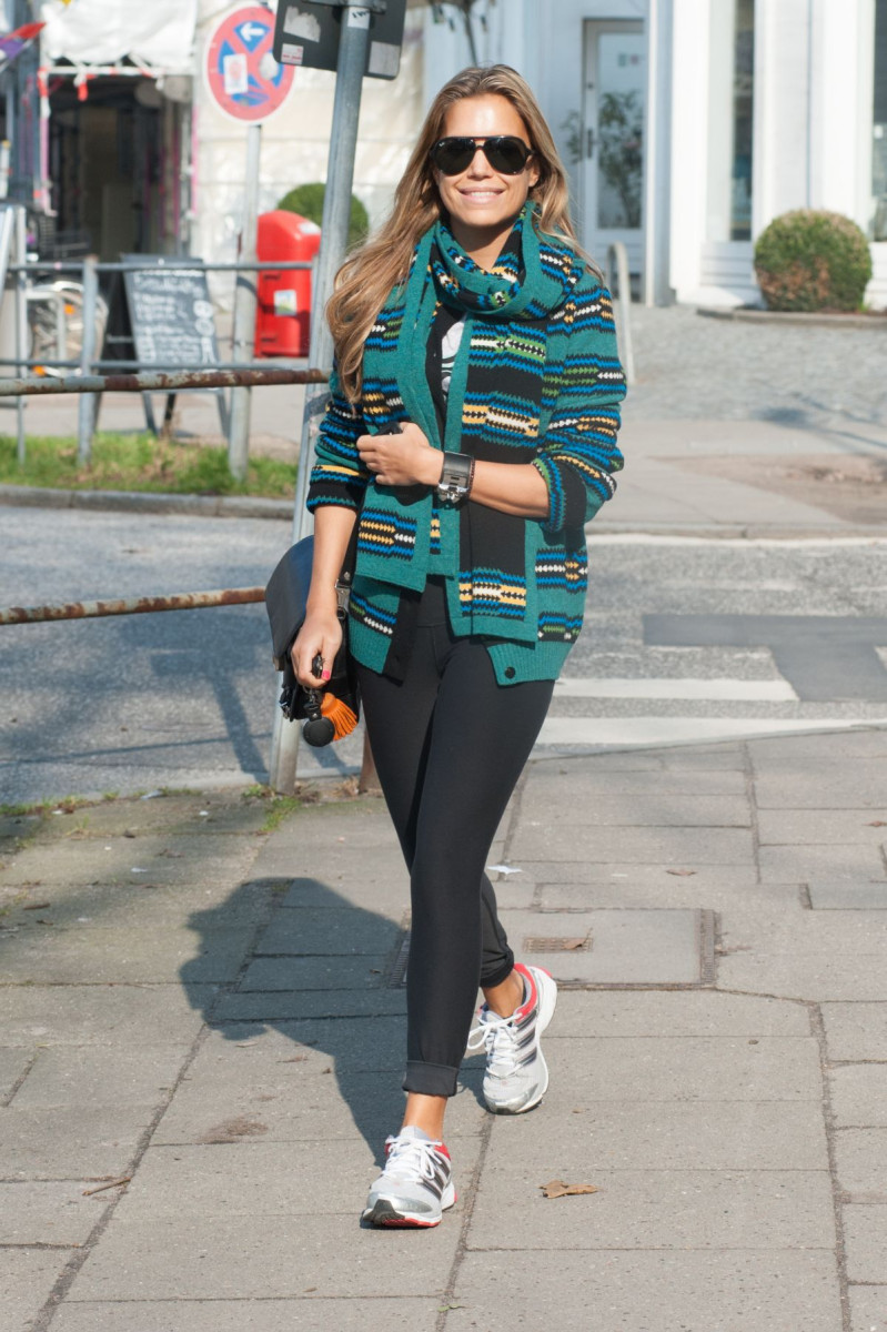 Sylvie Van Der Vaart: pic #679058