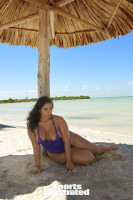 Tabria Majors photo #