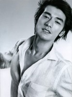 Takeshi Kaneshiro photo #