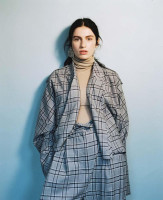 Tali Lennox photo #