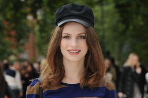 Tali Lennox photo #