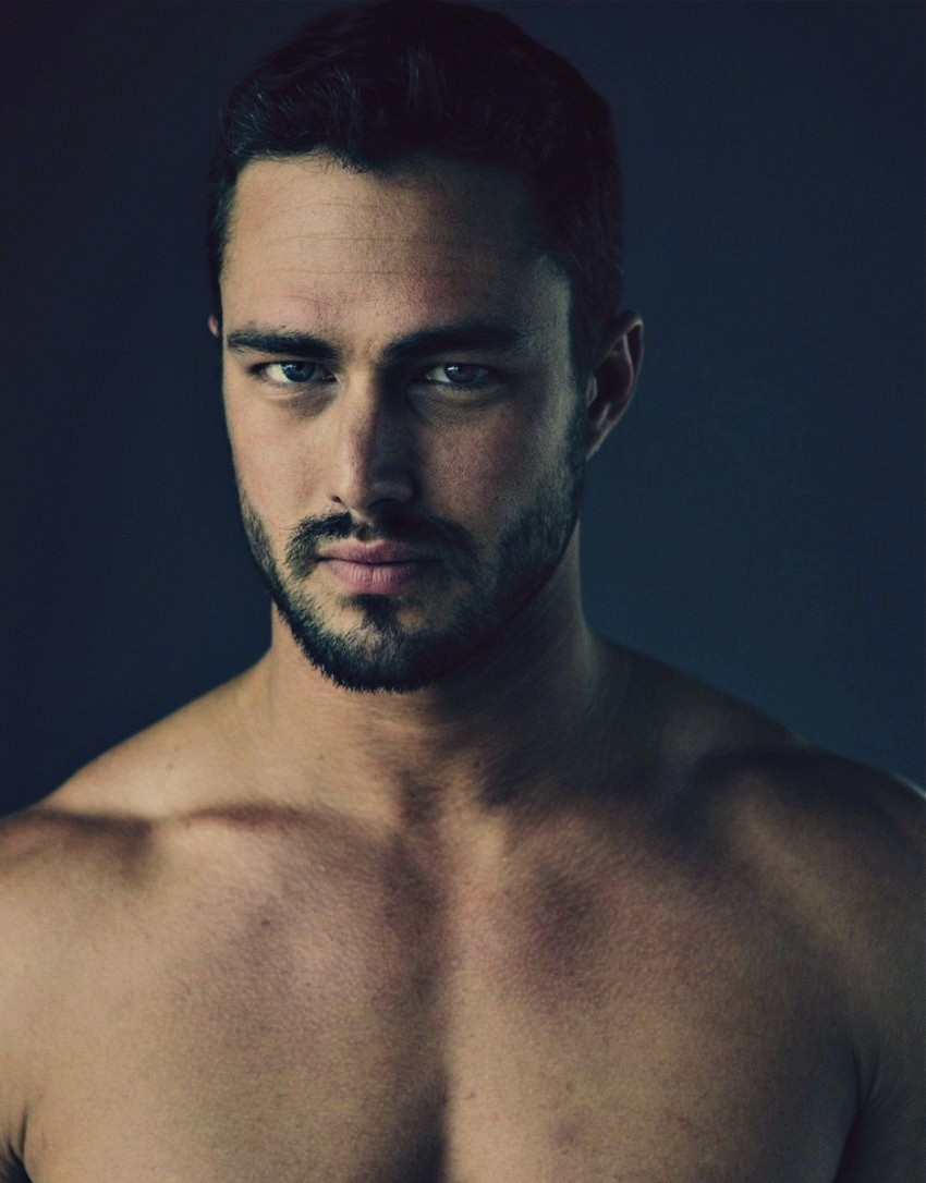 Taylor Kinney: pic #566426