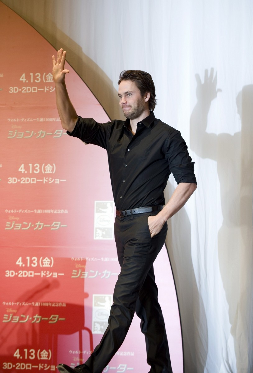 Taylor Kitsch: pic #539459