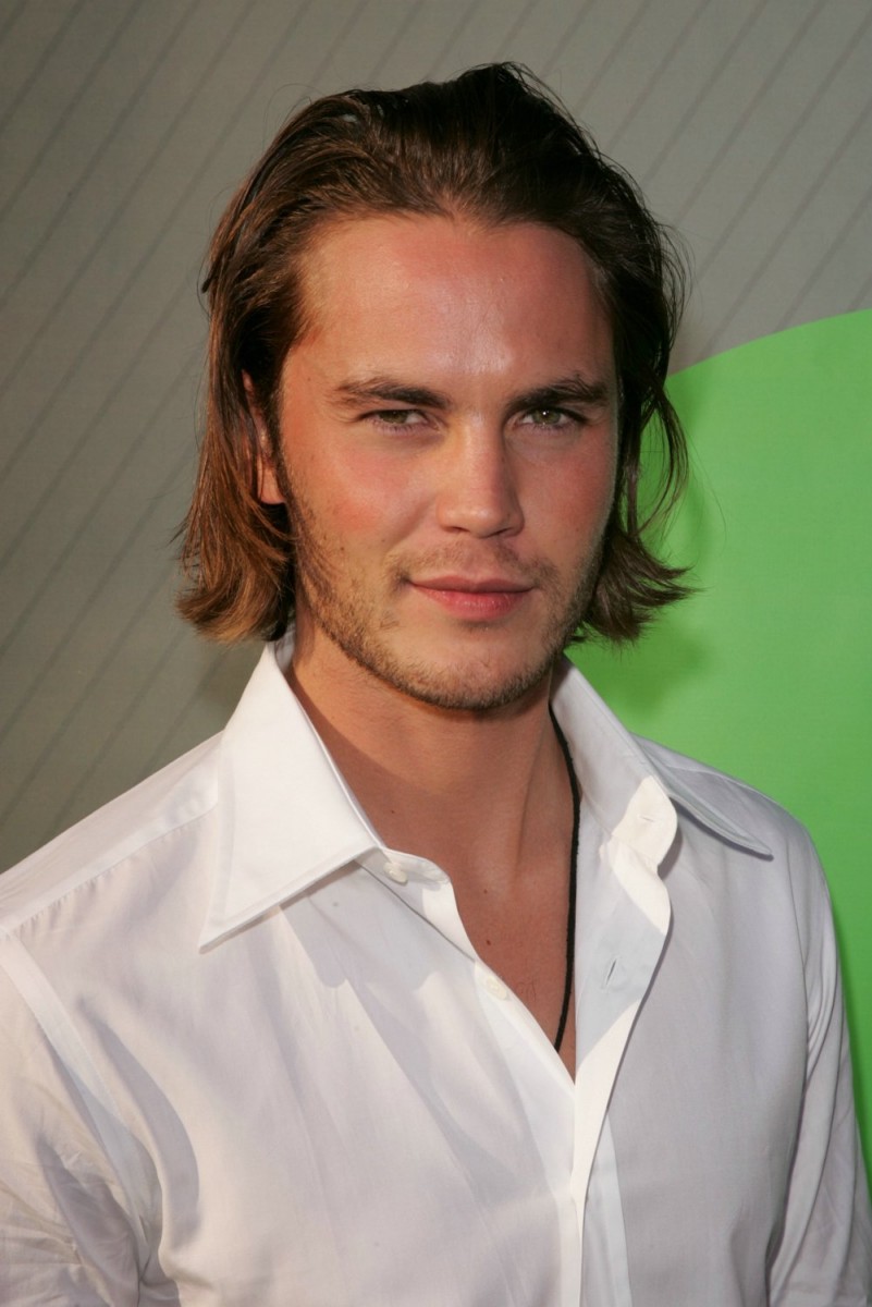 Taylor Kitsch: pic #535274
