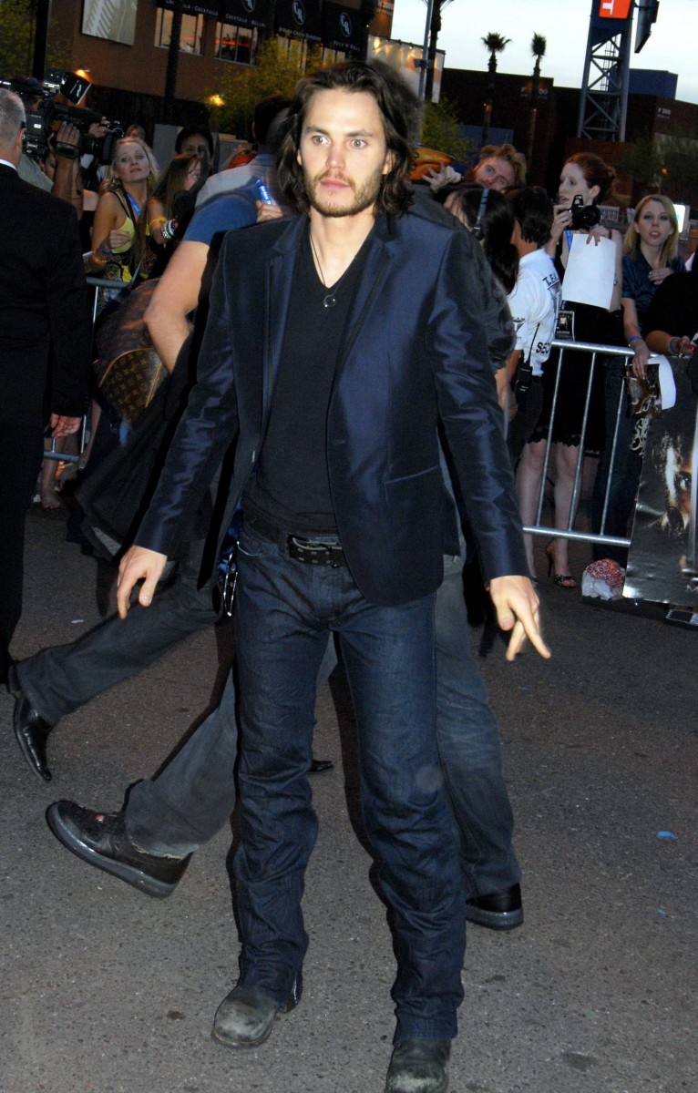Taylor Kitsch: pic #539895