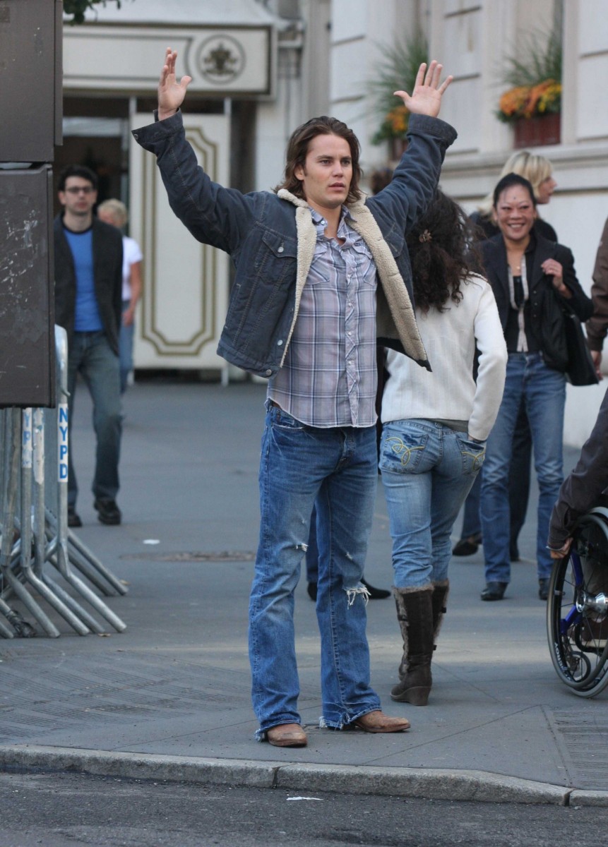 Taylor Kitsch: pic #540879