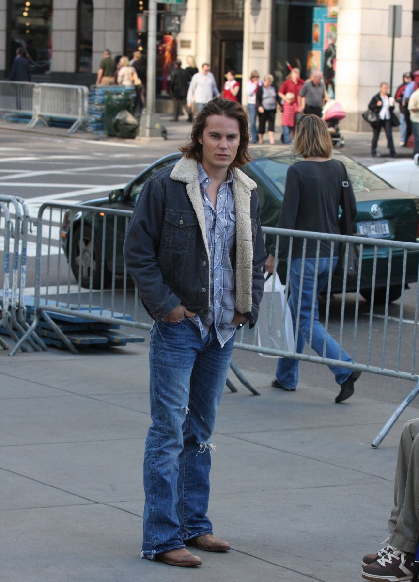 Taylor Kitsch: pic #540885