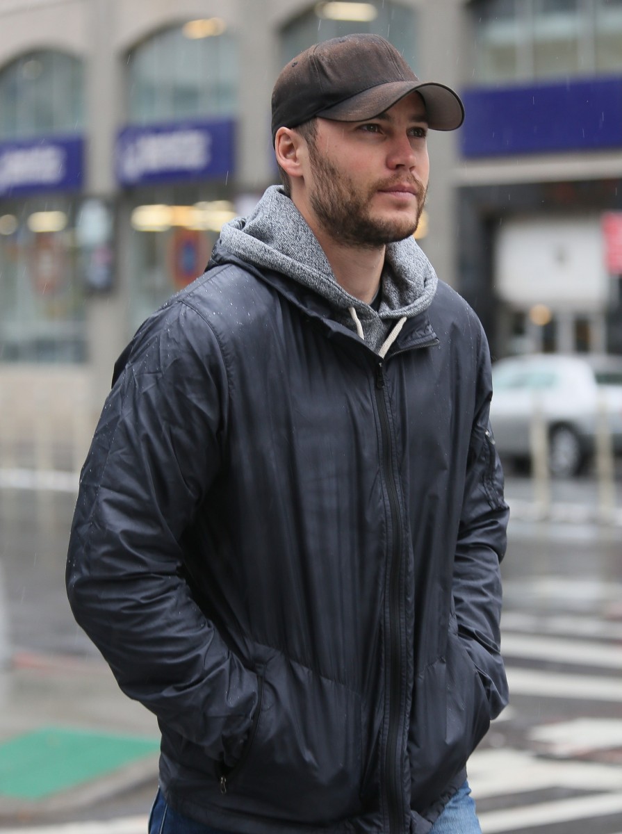 Taylor Kitsch: pic #537450