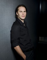 Taylor Kitsch photo #