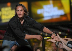 photo 28 in Taylor Kitsch gallery [id535282] 2012-09-23