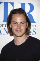 photo 26 in Taylor Kitsch gallery [id535504] 2012-09-25