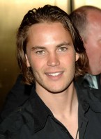 photo 24 in Taylor Kitsch gallery [id535506] 2012-09-25