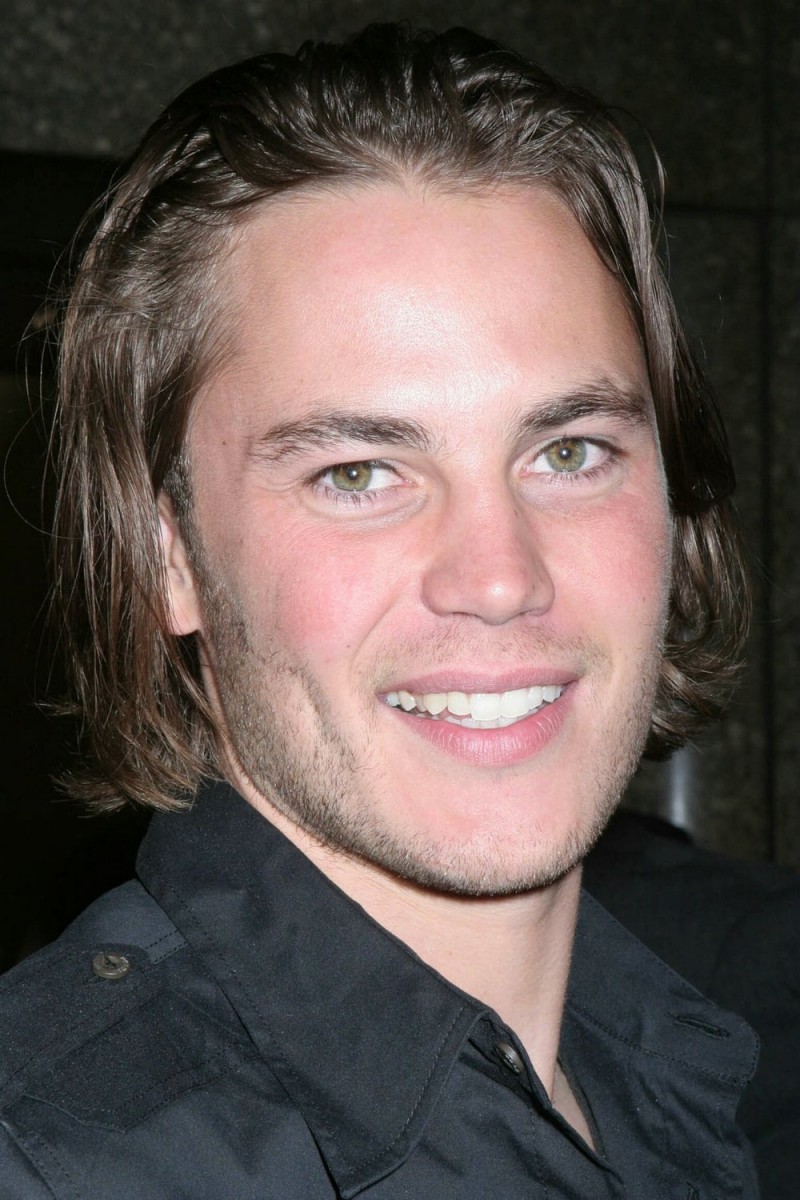 Taylor Kitsch: pic #535515