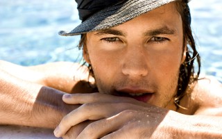 photo 29 in Taylor Kitsch gallery [id164595] 2009-06-23