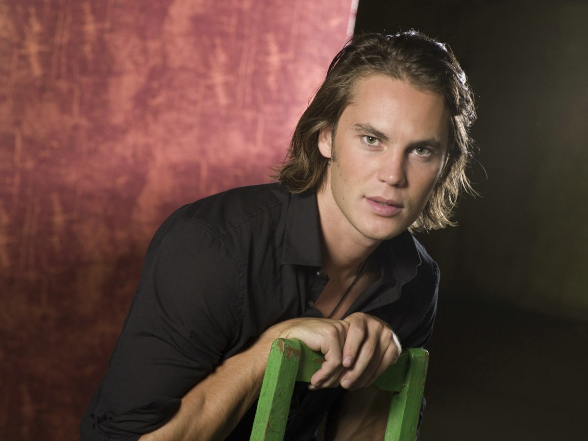 Taylor Kitsch: pic #532731