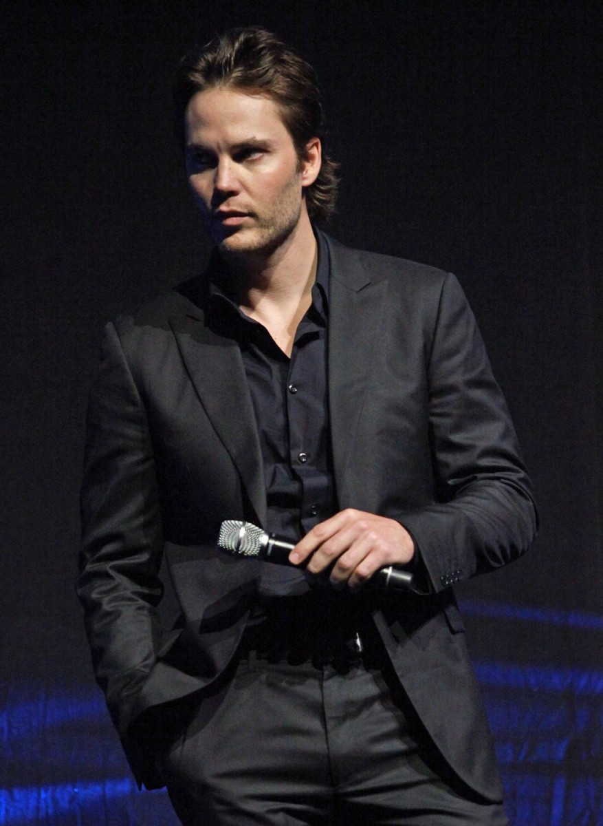 Taylor Kitsch: pic #532727