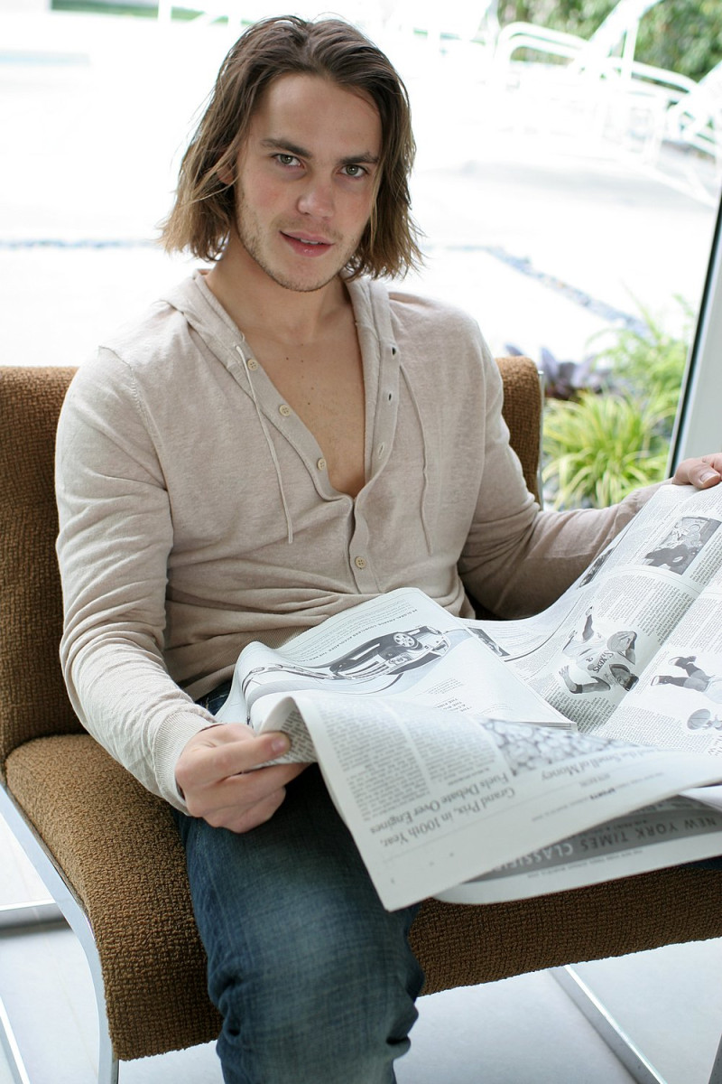 Taylor Kitsch: pic #529780