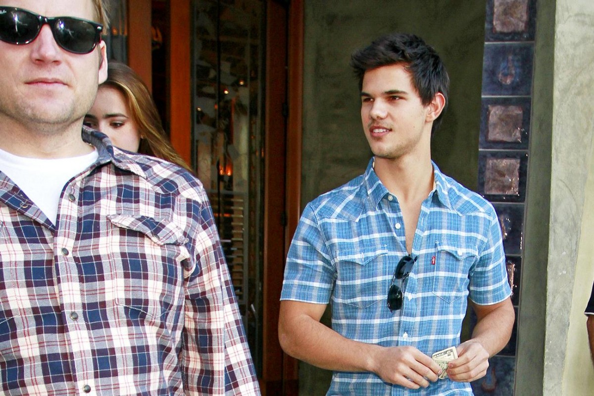 Taylor Lautner: pic #313375