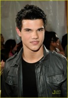 photo 11 in Taylor Lautner gallery [id288703] 2010-09-20