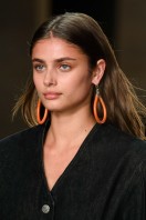 Taylor Hill photo #