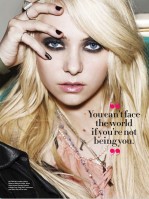 Taylor Momsen photo #