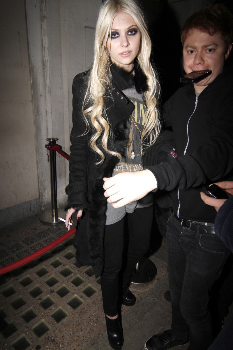 Taylor Momsen: pic #317001