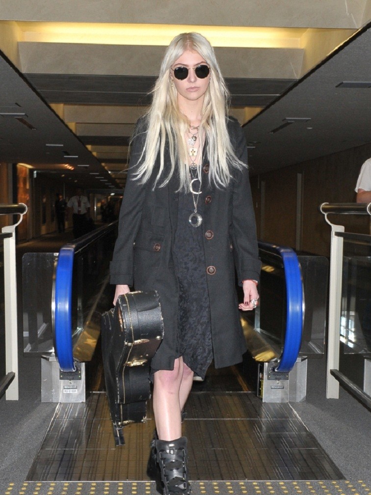 Taylor Momsen: pic #537090