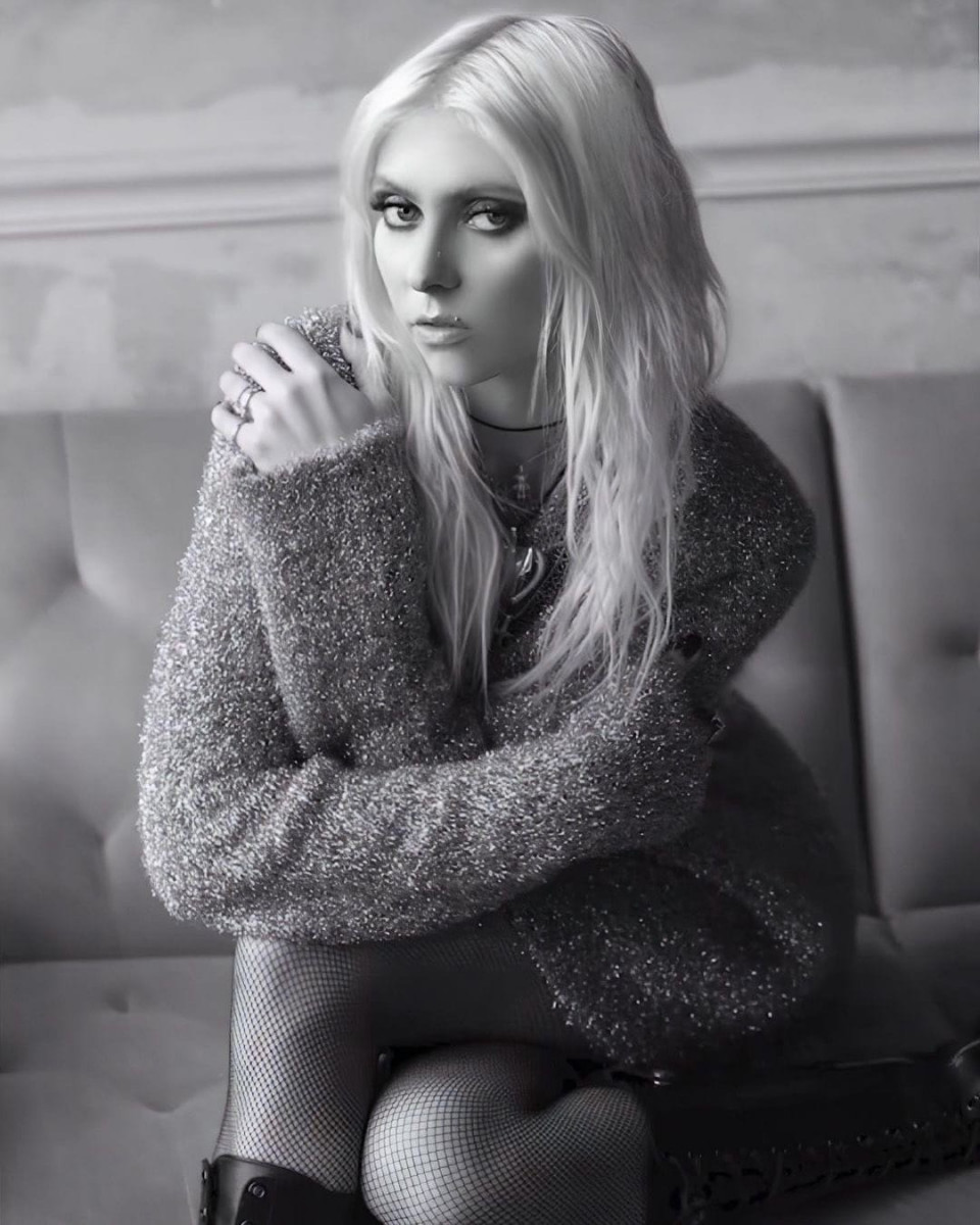 Taylor Momsen: pic #1337635