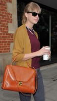 photo 21 in Taylor Swift gallery [id542079] 2012-10-12