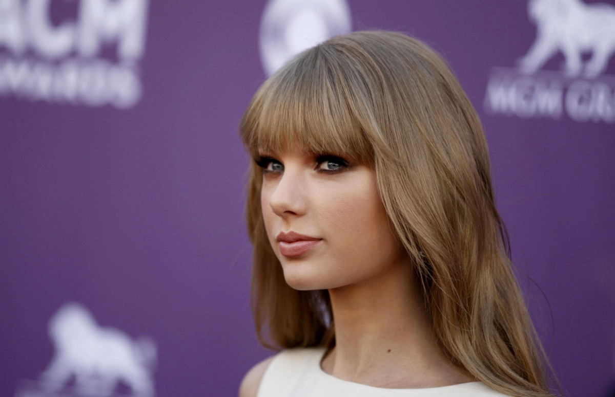 Taylor Swift: pic #469998