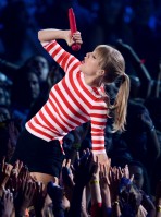 photo 20 in Taylor Swift gallery [id538499] 2012-10-01