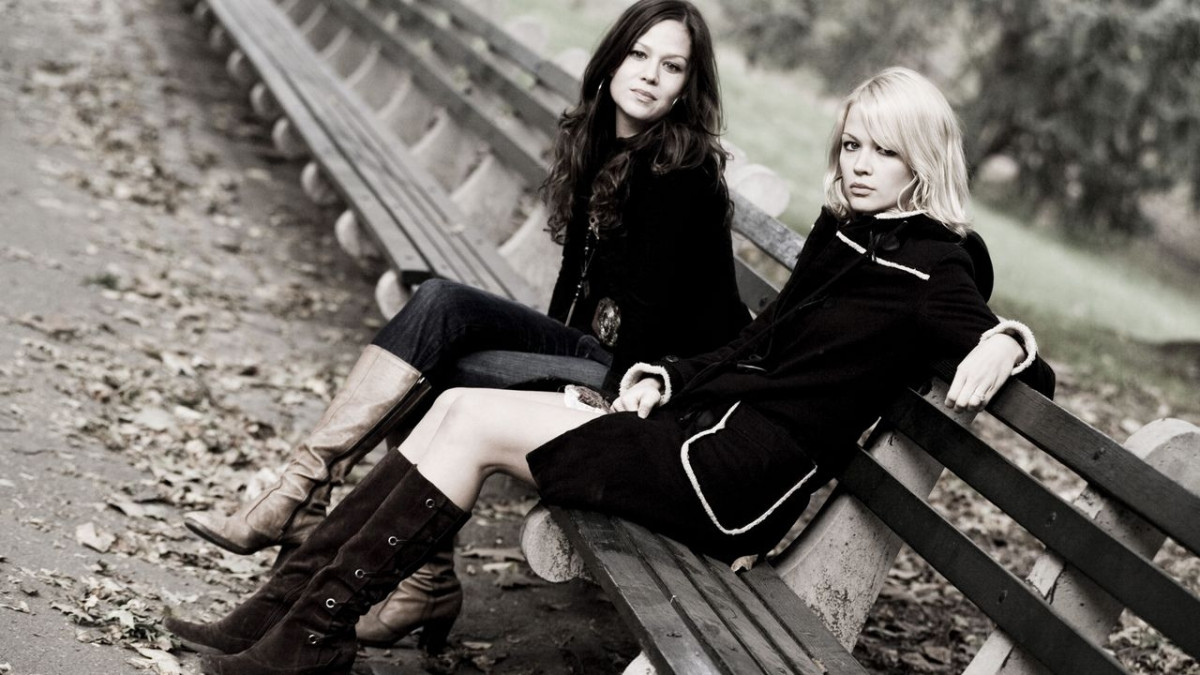 The Pierces: pic #559666