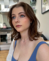 Thomasin McKenzie photo #