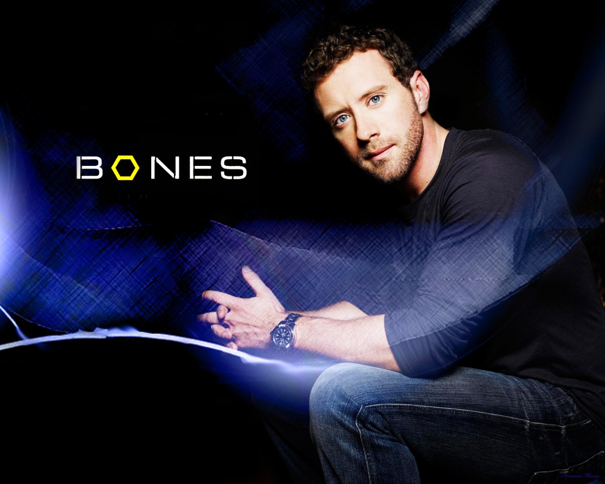 TJ Thyne: pic #285815