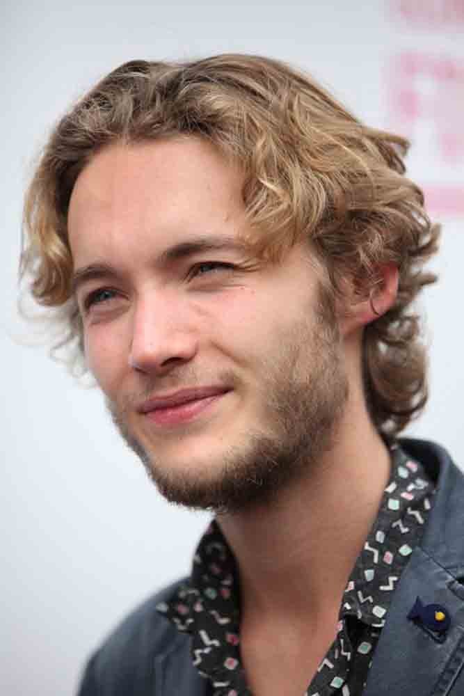 Toby Regbo : pic #714911