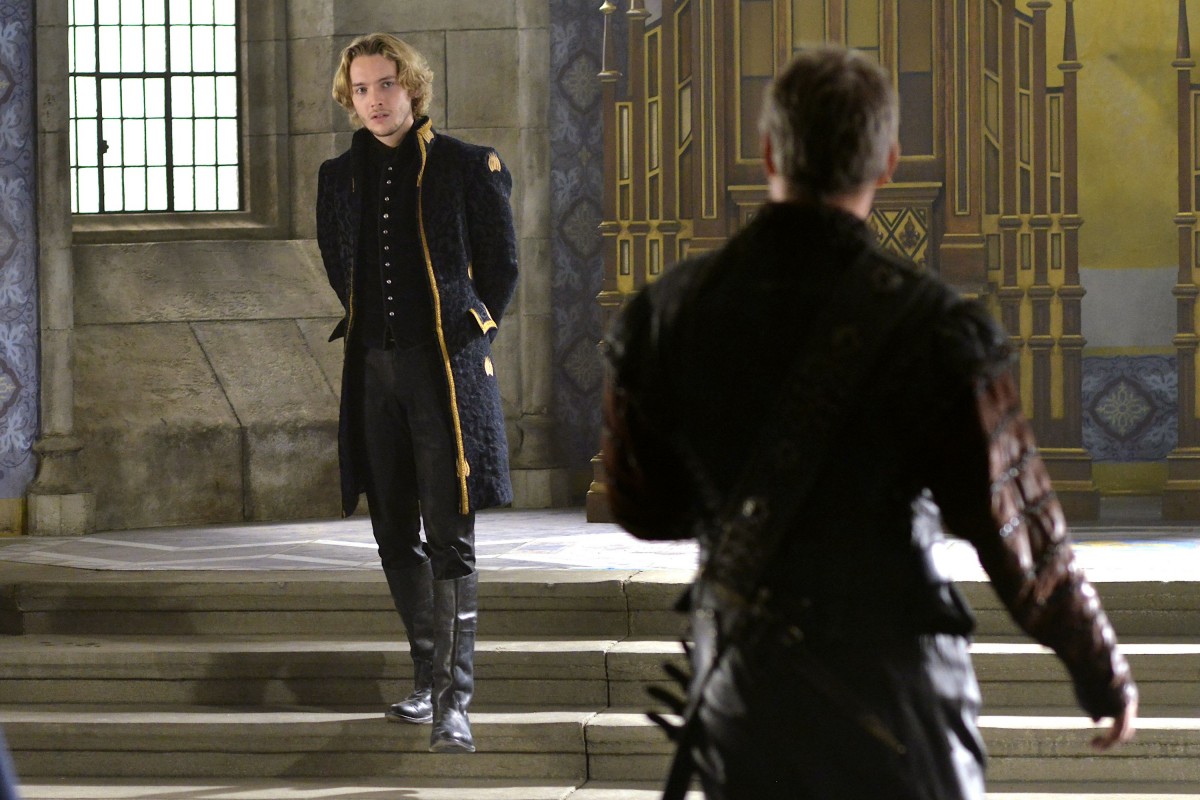 Toby Regbo : pic #712459