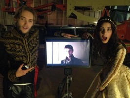 Toby Regbo  photo #