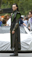 Tom Hiddleston photo #