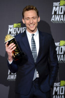 Tom Hiddleston photo #