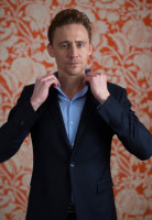 Tom Hiddleston photo #