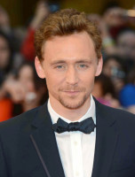 Tom Hiddleston photo #