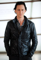 Tom Hiddleston photo #