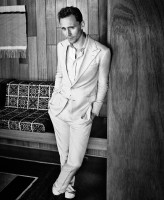 Tom Hiddleston photo #