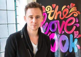 Tom Hiddleston photo #