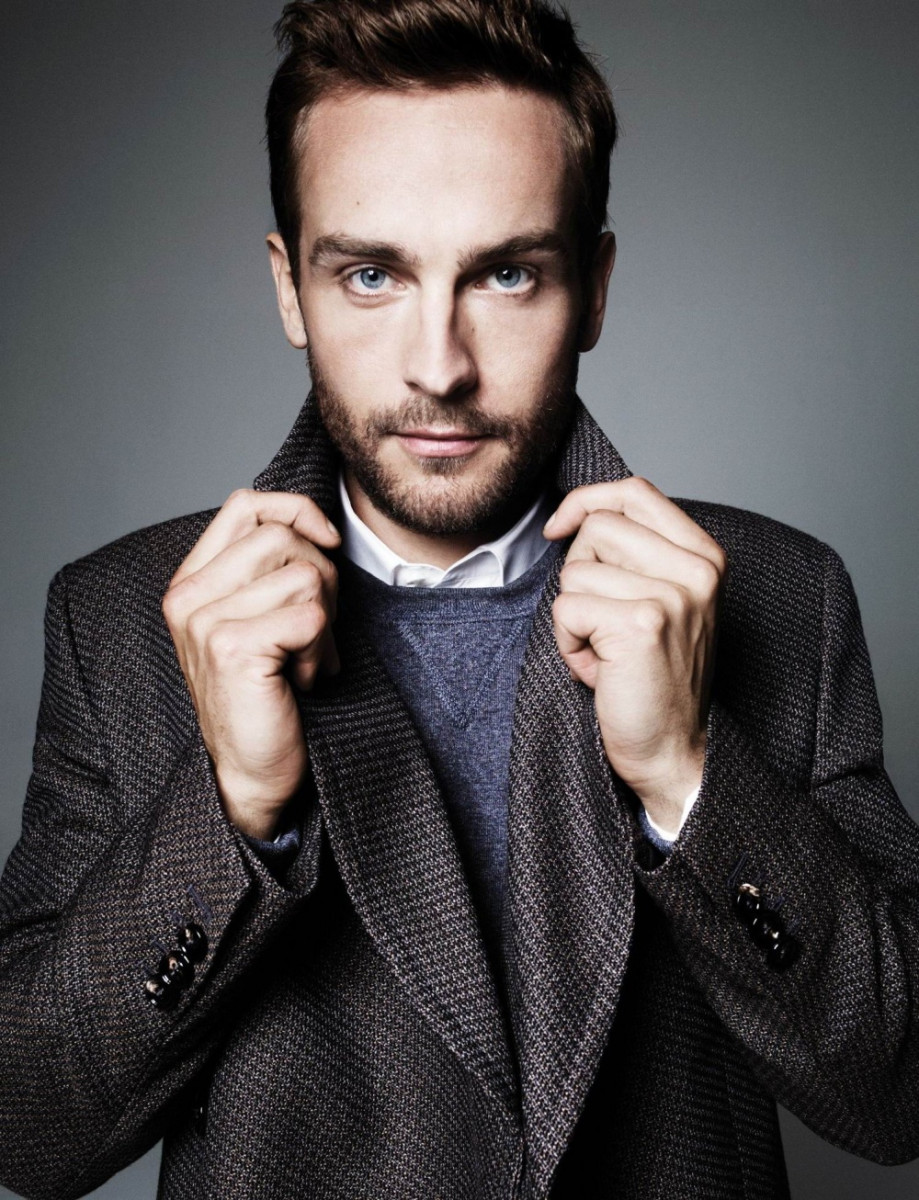 Tom Mison: pic #812228