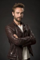 Tom Mison pic #819867