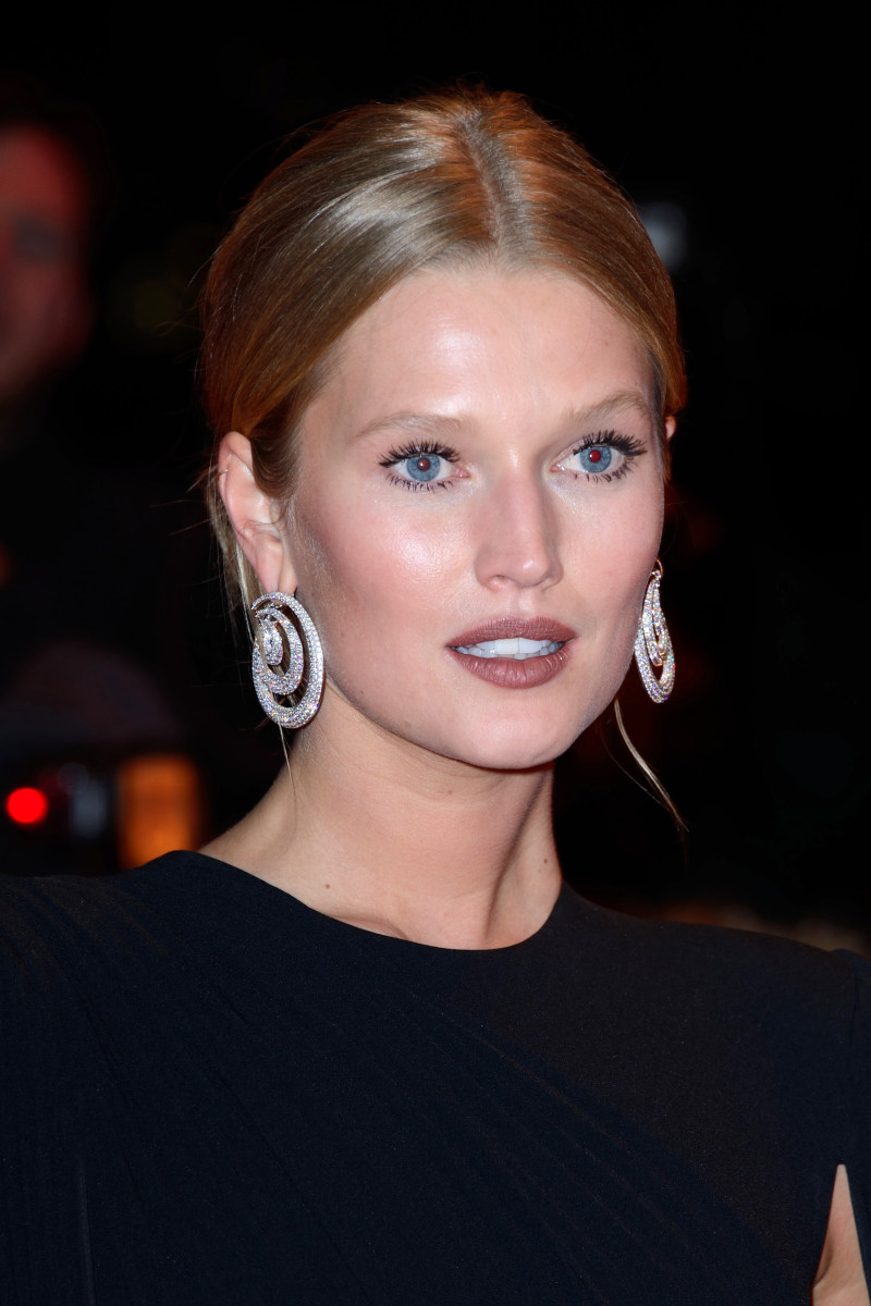 Toni Garrn: pic #1295660